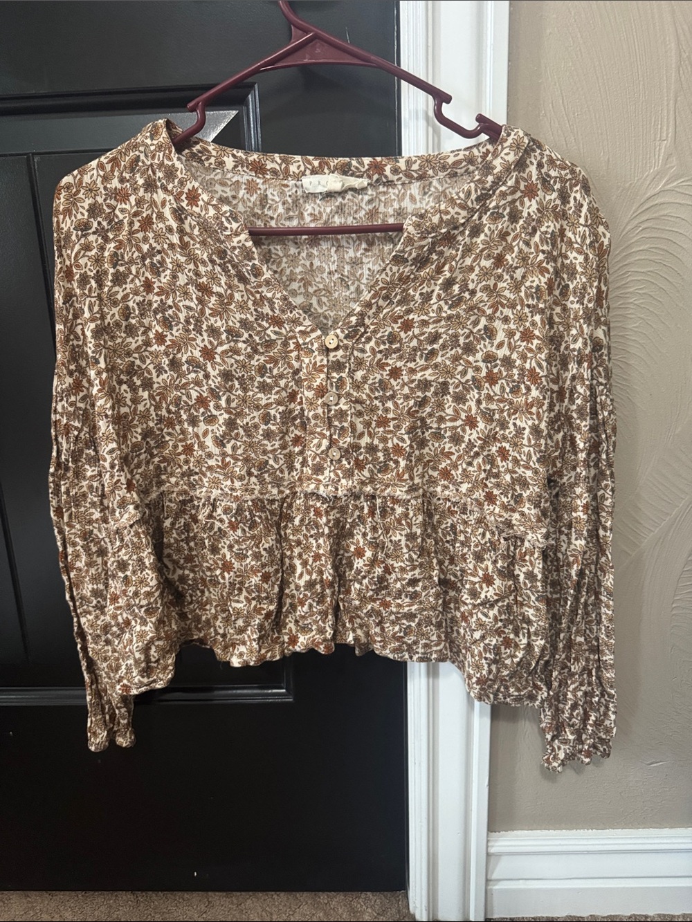 Women's Brown Floral Button-Front Peplum Top